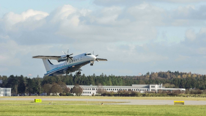 Dornier 328